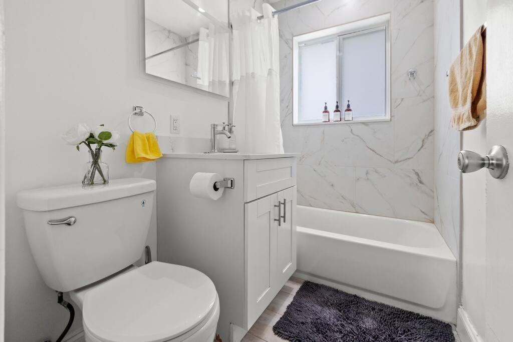 Comfy & Updated Apartment Centrally Located Minutes Away From Everything! Miami Exterior photo