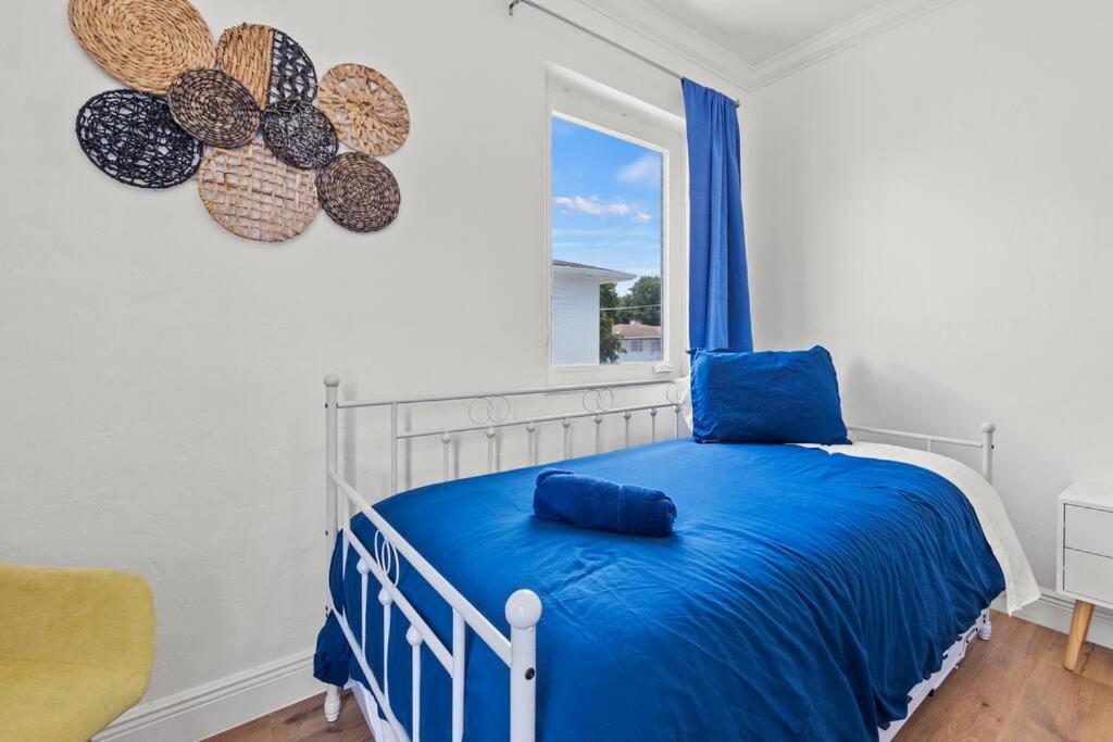 Comfy & Updated Apartment Centrally Located Minutes Away From Everything! Miami Exterior photo